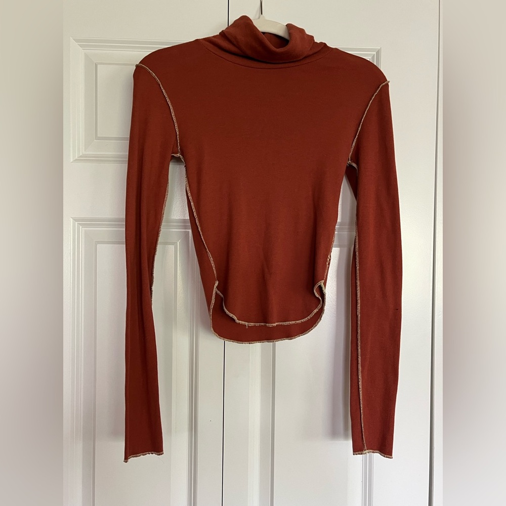 Urban Outfitters/BDG Red Long Sleeve Fitted Turtleneck